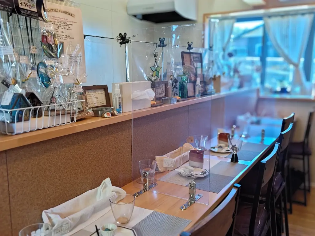 富士市【cafe 10.ant】ダヤンテールblog