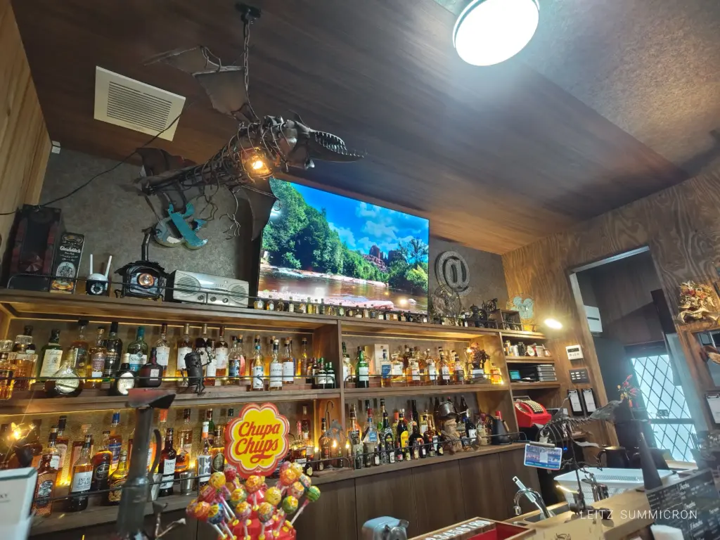 富士市【Cafe＆bar Sukizuki（スキズキ）】シャビーレトロな雰囲気最高のお洒落カフェ ダヤンテールblog