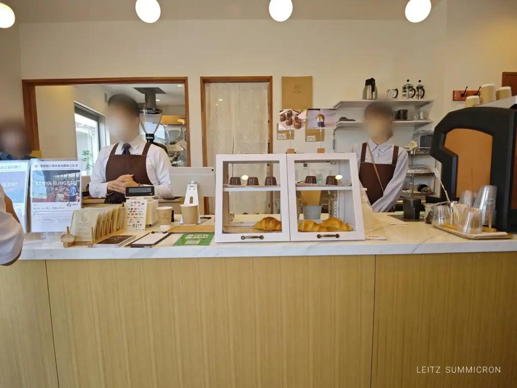 富士宮市【AKARI COFFEE富士宮焙煎所】誰でも自由に利用可能!葬儀会館敷地内に5月28日オープンした自家焙煎スペシャリティコーヒーショップ!ダヤンテールblog
