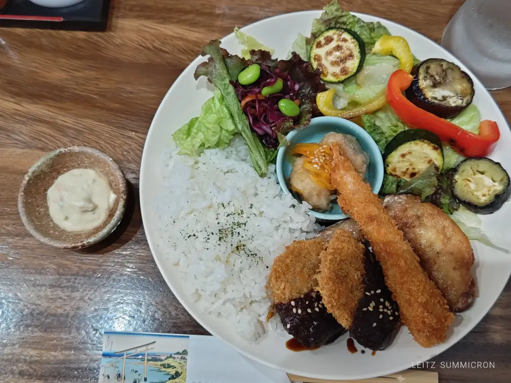 富士宮市【居酒屋 喜せらせら】名古屋飯×富士宮グルメのコラボ！ランチは選べるメインのワンプレート！ダヤンテールblog