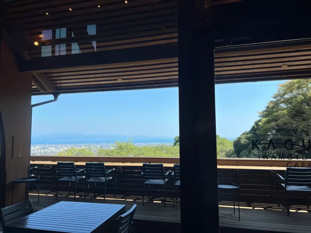 富士市【かぐや岩本山カフェ】絶景のカフェレストランでランチと桃デザート！ダヤンテールblog