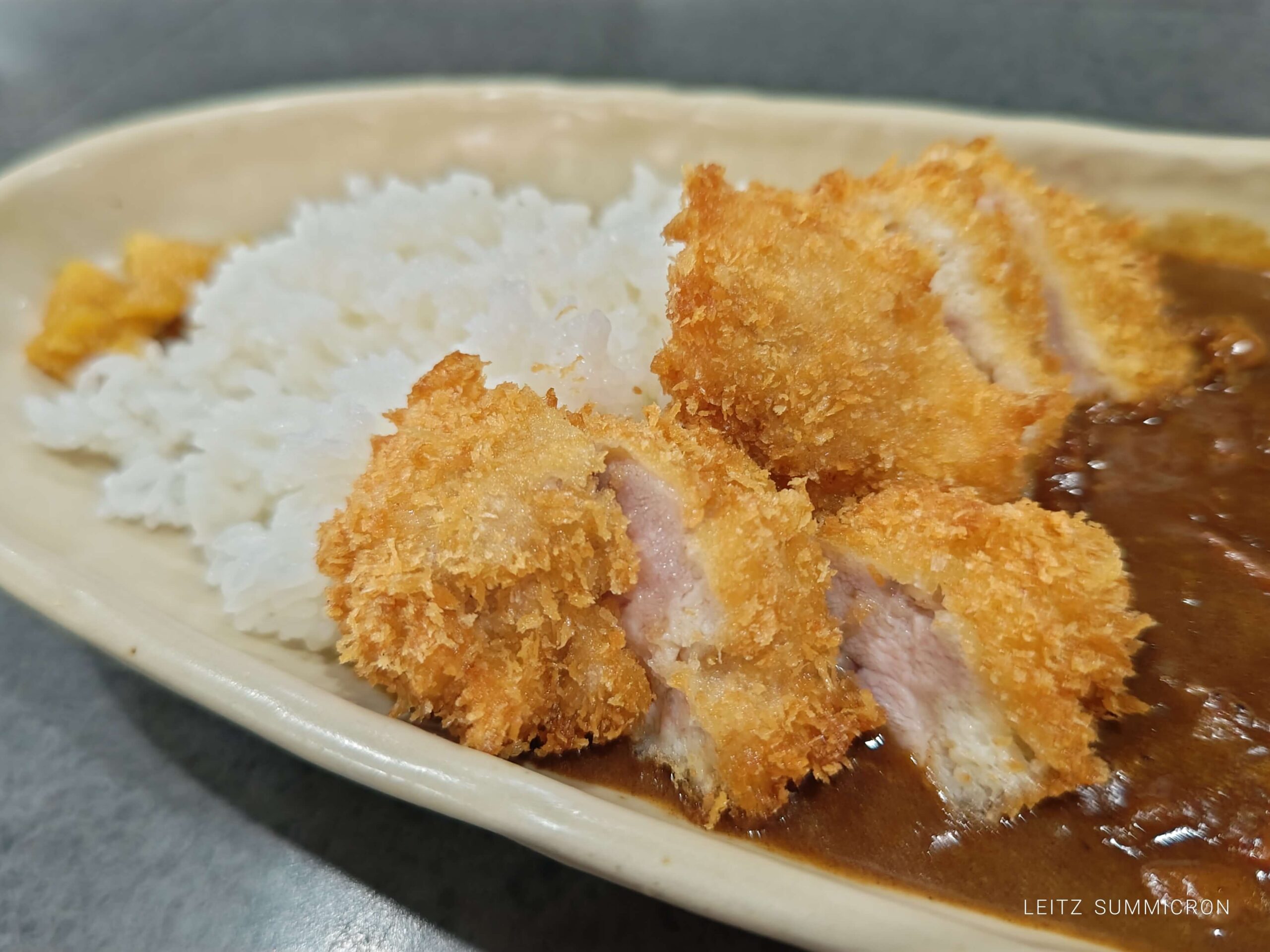 富士宮市【あるばとろす】学会認定もされた鉄板がある居酒屋で辛くない病みつきカレー！ダヤンテールblog