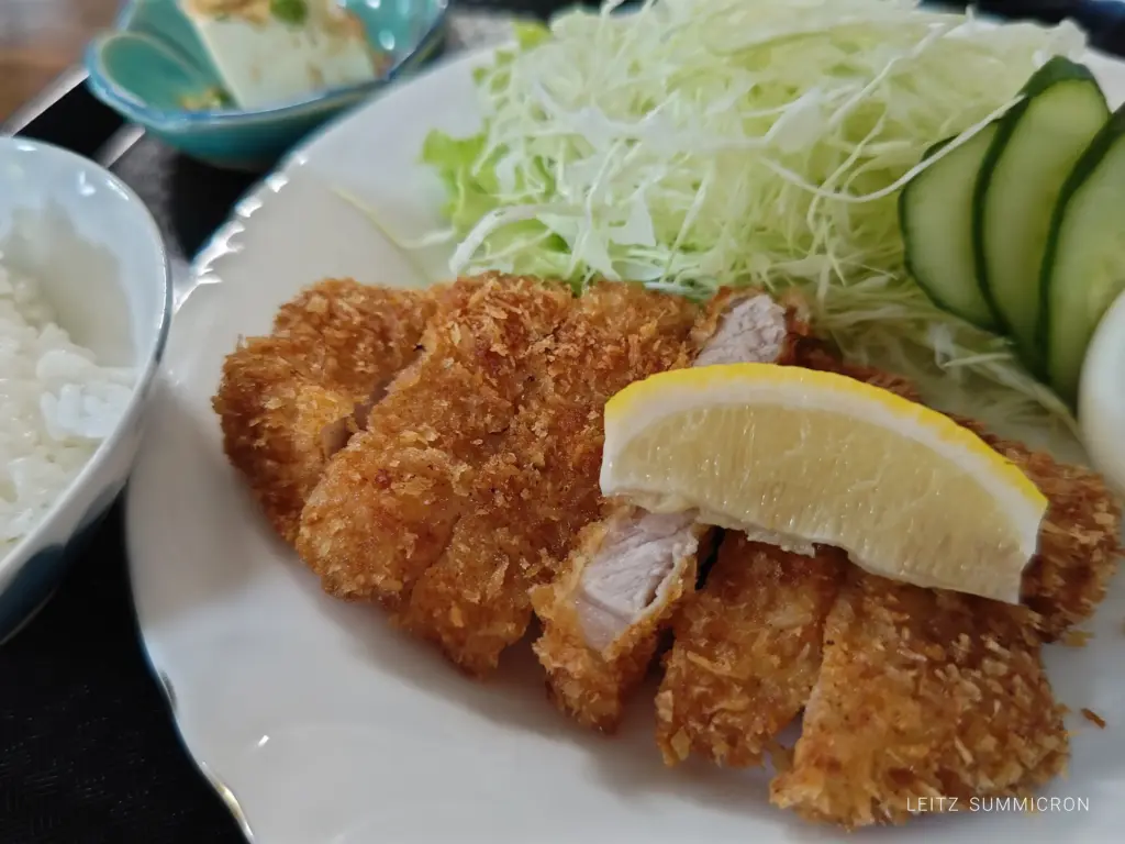 富士市【お食事処 今日はココ】定食7種がどれも880円!?リーズナブルかつ丁寧に創られた定食と人当たりのいい気配り女将が人気の小さな定食屋!ダヤンテールblog