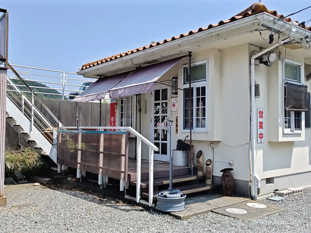 富士市【お食事処 今日はココ】定食7種がどれも880円!?リーズナブルかつ丁寧に創られた定食と人当たりのいい気配り女将が人気の小さな定食屋!ダヤンテールblog