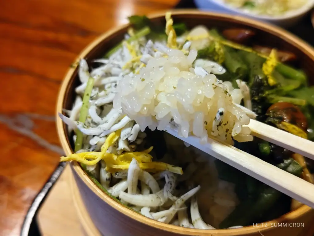 富士宮市【食事処 阿部】予約を強く推奨!満席も珍しくない富士宮で大人気の和食店!ランチ限定『小わっぱセット』と人気メニュー『もつ炒め定食』!ダヤンテールblog
