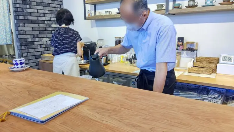 富士市【喫茶Haku】ご夫婦お2人で営む静かな時が流れる小さな喫茶店！今回はランチとデザートを頂いてみました！ダヤンテールblog
