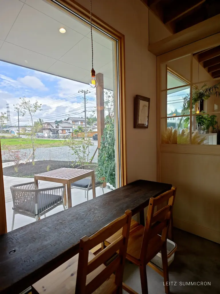 富士宮市【カフェ花と食卓】移転したフラワーアレンジメント店『スモーキーフラワー』横にへ移設された富士山が観える雰囲気の良い隠れ家的カフェ!ダヤンテールblog