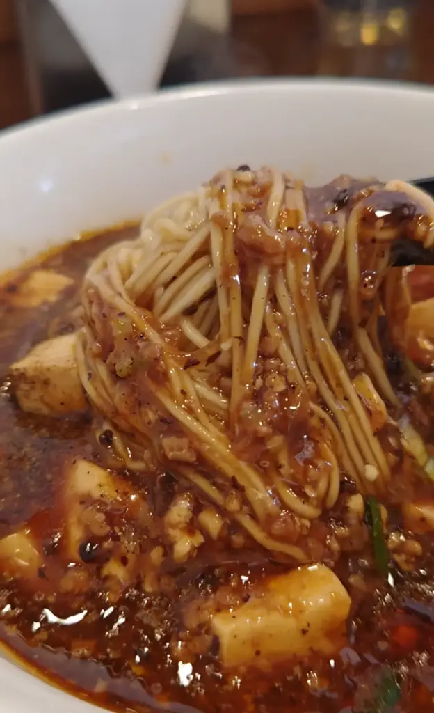 富士市【中国菜 桃鮮酒家】開店直後満席!?富士市役所東大人気の町中華で『麻婆豆腐麺』ダヤンテールblog