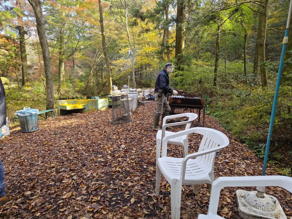 富士宮市【富士養鱒直営釣り堀】自然に近い渓流で手ぶらでマス釣り!自分で釣ったマスをその場で炭火焼や下処理して貰い持ち帰りも!ダヤンテールblog