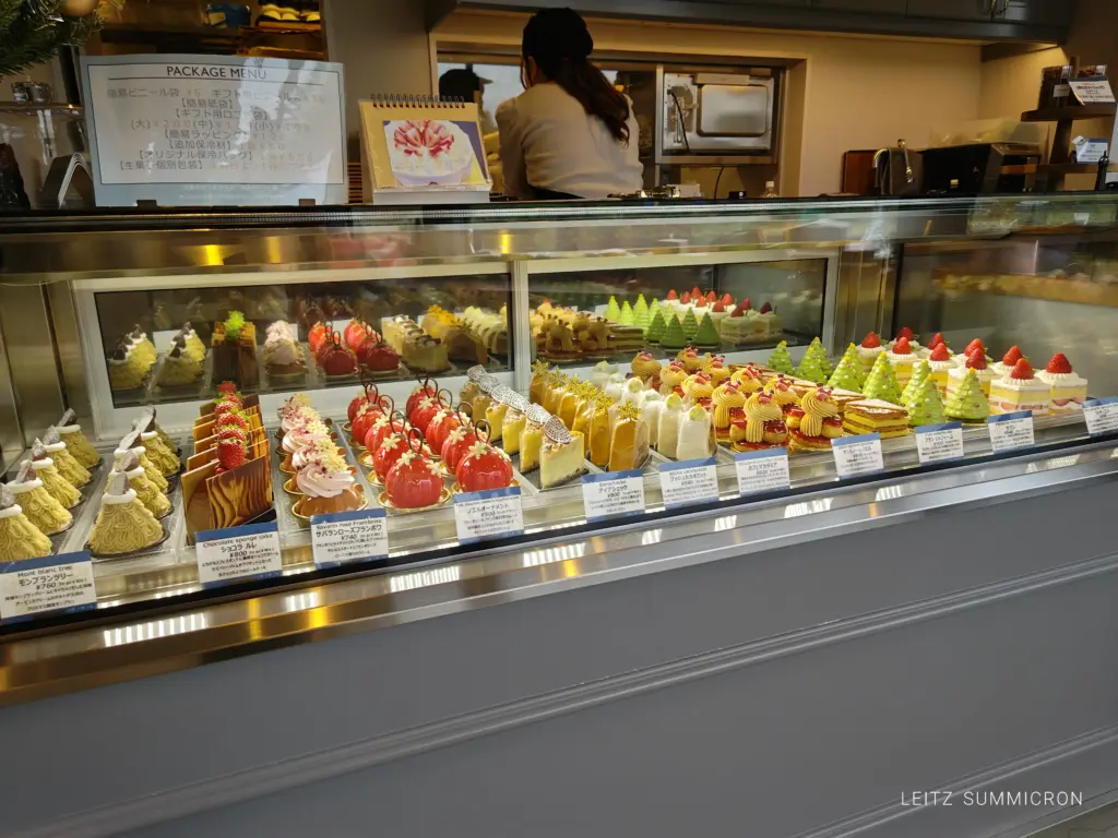 富士宮市【モンサンフジ】2025年10種以上の個性的クリスマスプチガトーの４日間の販売始まる！ダヤンテールblog