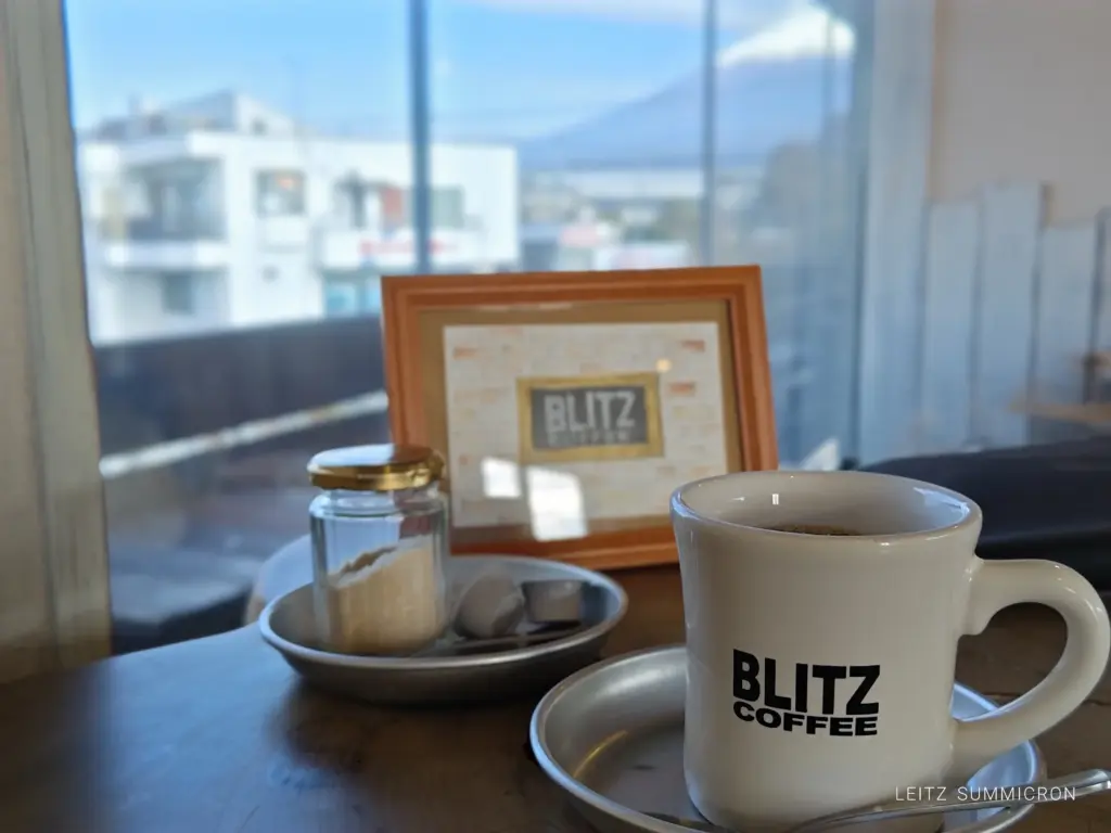富士市【BLITZ COFFEE】店内から富士山がみえるカフェ!避暑リーゾート地でいただくようなお洒落なビジュアルワンディッシュモーニング!ダヤンテールblog