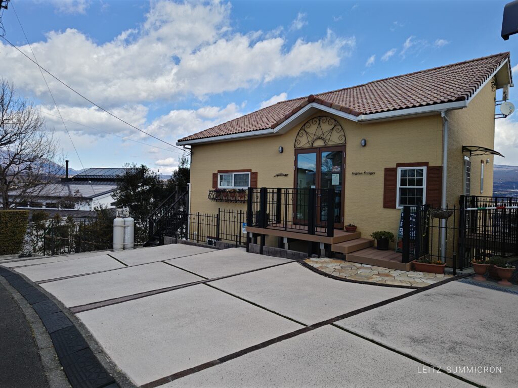 富士宮市【カフェ・アズーロ（caffe Azzurro】富士山の全景が見渡せる高台住宅街の大人の隠れカフェ！ダヤンテールblog