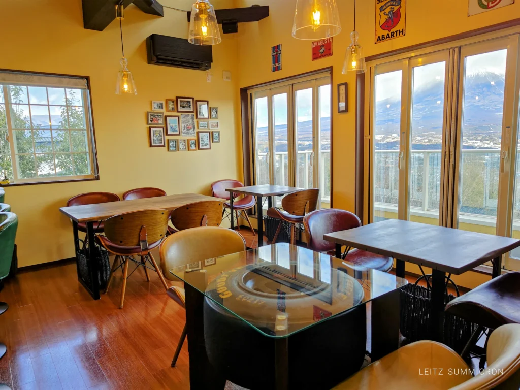 富士宮市【カフェ・アズーロ（caffe Azzurro】富士山の全景が見渡せる高台住宅街の大人の隠れカフェ！ダヤンテールblog