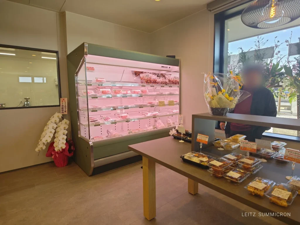 富士宮市【チキンハウス(青木養鶏場)】2026年2月18日、隣接した敷地に移転オープン!希少部位の焼き鳥など30種以上!総菜弁当も人気のブランド『富士の鶏』がキャンパーにも地元民にも人気の直売所が広く綺麗に利用しやすくなりました!ダヤンテールblog