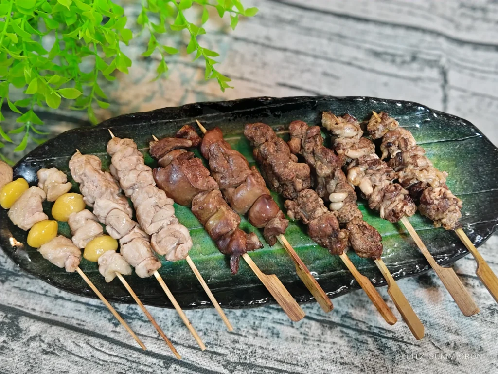 富士宮市【チキンハウス(青木養鶏場)】2026年2月18日、隣接した敷地に移転オープン!希少部位の焼き鳥など30種以上!総菜弁当も人気のブランド『富士の鶏』がキャンパーにも地元民にも人気の直売所が広く綺麗に利用しやすくなりました!ダヤンテールblog