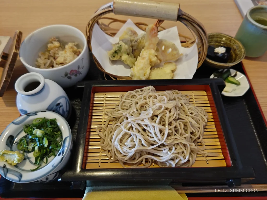 富士市【手打ち蕎麦 昇寿】タコめしとデザートまで付いた『はこ天セット』がおすすめ！極細蕎麦と甘めのつけ汁で人気の富士川SA側の手打ち蕎麦店！ダヤンテールblog