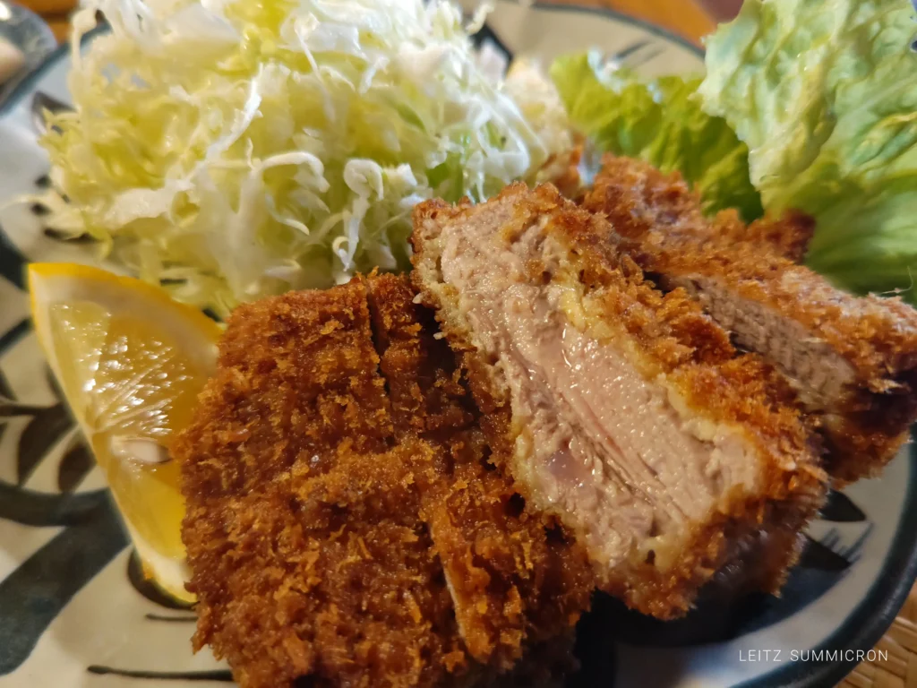 富士市【かつれつえん】創業60年以上のとんかつ屋さんは靴を脱いで利用する古民家仕様！値段と満足度のバランスがいい『特ひれ定食』『ロースカツ定食』がお勧め！ダヤンテールblog