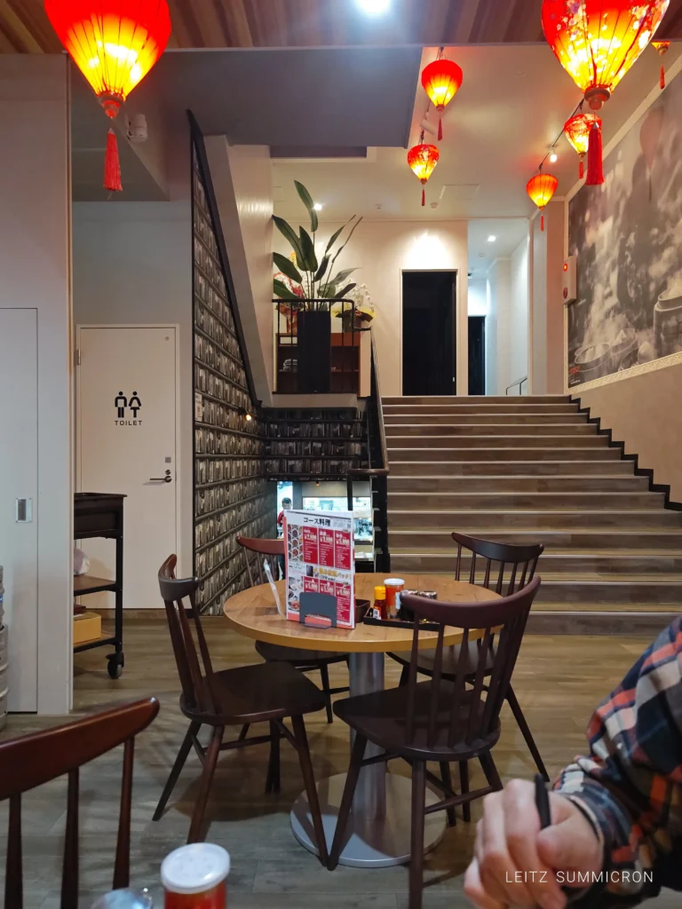 富士市【香香飯店 富士駅前店】３月５日富士本町通りにオープン！赤ちょうちんが提がる異国情緒たっぷりの明るい店内で本格中華！石焼き麻婆豆腐と担々刀削麺が美味しかった！ダヤンテールblog