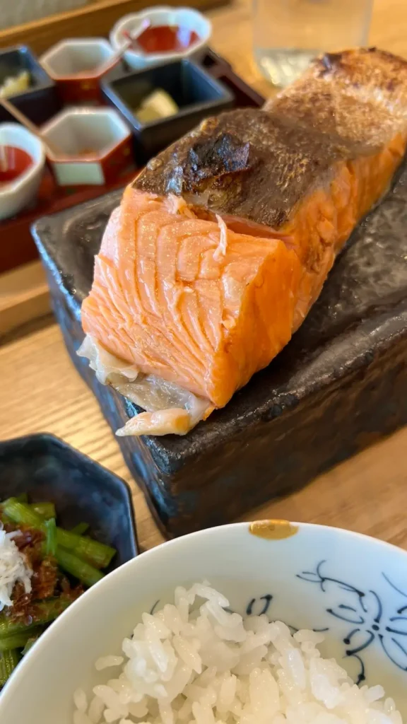 富士市【米えにしの朝ごはん】完全予約制!9時から10時までの特別な体験!シンプルででも贅沢な日本の『あさげ』の風景がここにある!ダヤンテールblog