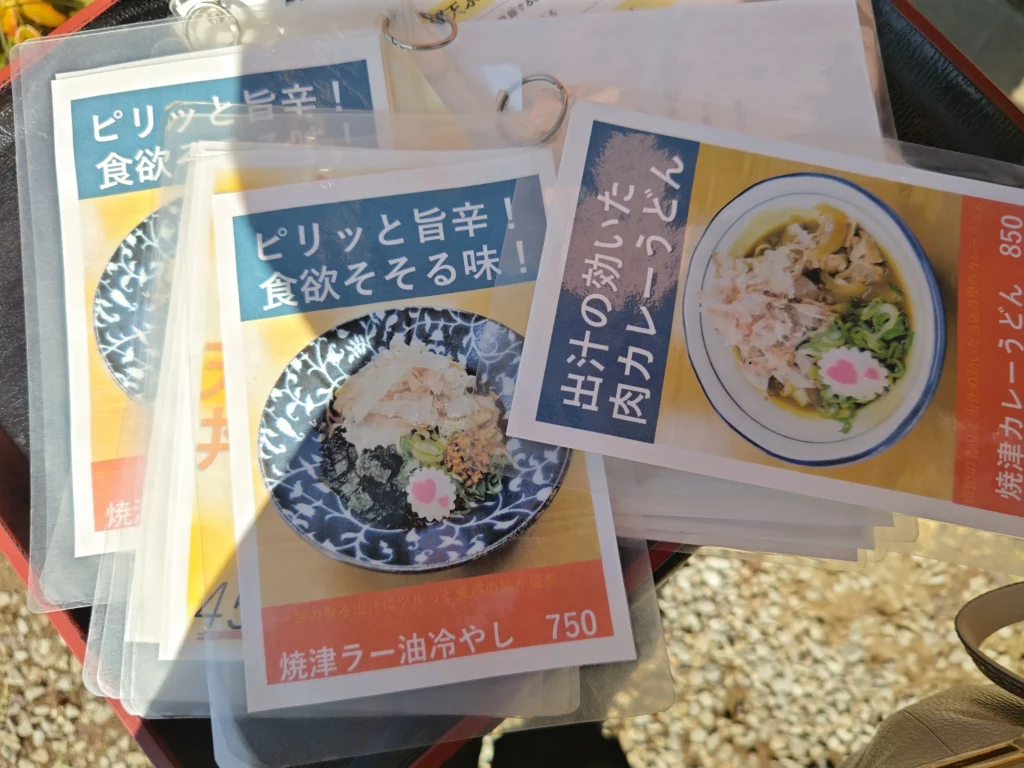 富士市【焼津ぶしうどん しょうた富士店】２周年を迎えた、朝７時から営業の人気のうどん店！朝から『削りたて』『揚げたて』『茹でたて』が味わえる至極の逸品！ダヤンテールblog