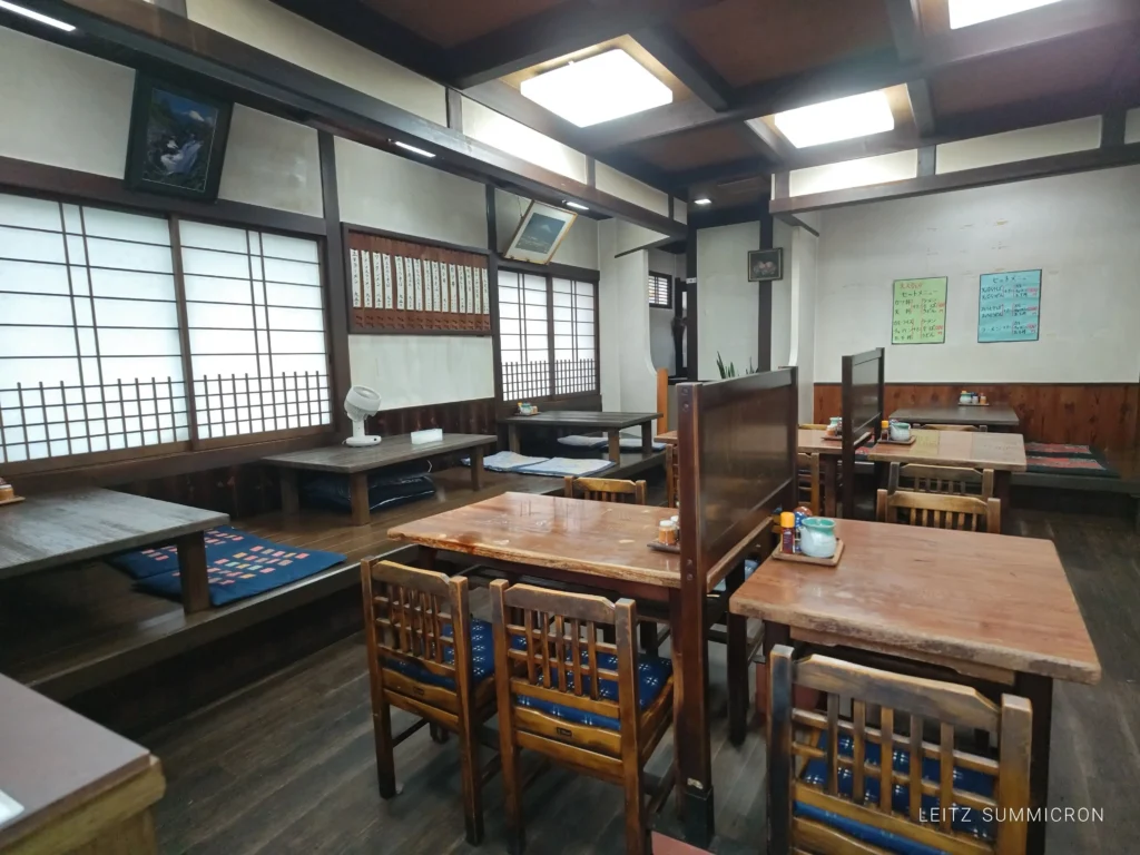 富士宮市【志ほ川北支店】老舗蕎麦店のエビカレーが凄かった!和洋中メニューも豊富でボリューミー&リーズナブルで人気の飲食店!ダヤンテールblog