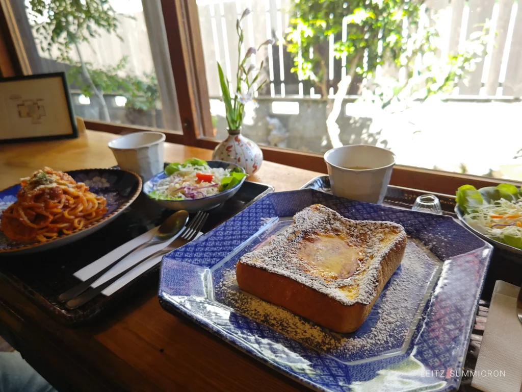 富士宮市【古民家カフェMadoi】レトロな雰囲気の古民家カフェでランチ！骨董品の様な和食器に盛り付けられた洋食ランチが目にも美味しいカフェ！ダヤンテールblog