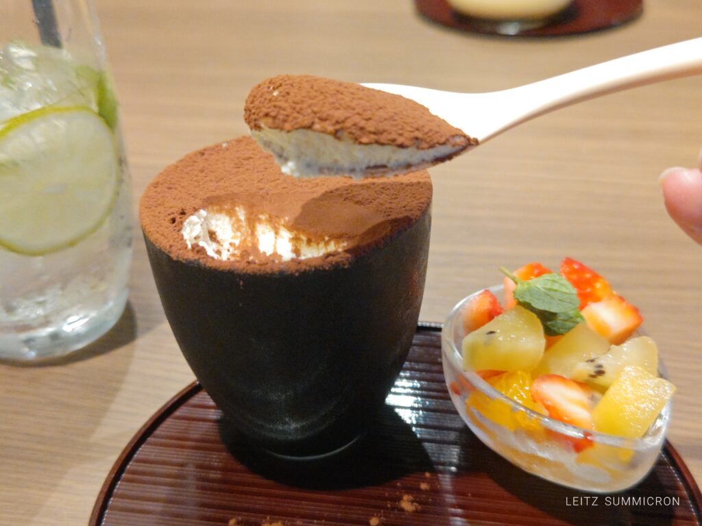 富士宮市【DADA PULS富士宮】先月浅間大社横にオープンしたばかりのカフェレストランでディナー！夜は静かで雰囲気良き♪コースが無かったので単品構成でチョイス！ダヤンテールblog
