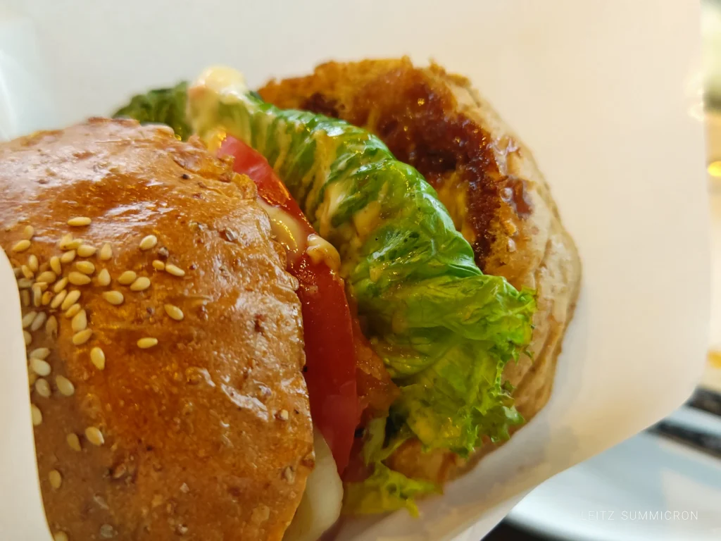 富士宮市【The Rich Burger（ザ・リッチバーガー）】人気焼肉店直営のお洒落な雰囲気の女性に大人気ハンバーガーショップ！落ち着いた雰囲気の店内でボリューミー・リーズナブルハンバーガーセットチョイス！ダヤンテールblog