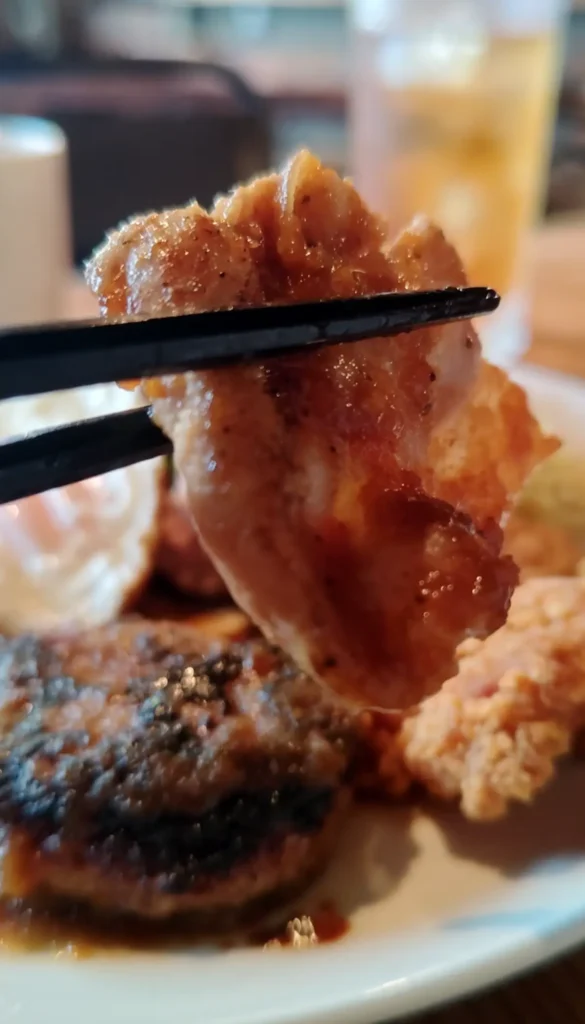 富士宮市BARのランチ【バージャニャーラ（Bar lla nala）】濃厚カレーや大人のハヤシライス、大人様ライス的なコンボに大満足！ダヤンテールblog