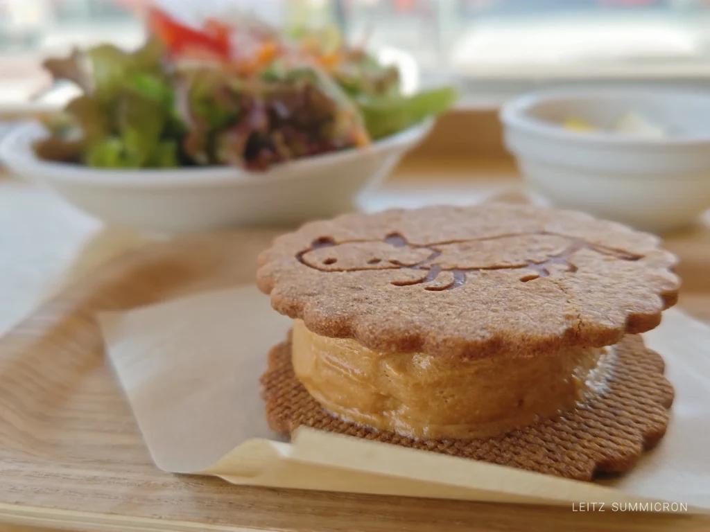 富士宮市【江戸屋本店】浅間大社西隣の老舗ベーカリーでジェラートサンド新発売!ダヤンテールblog