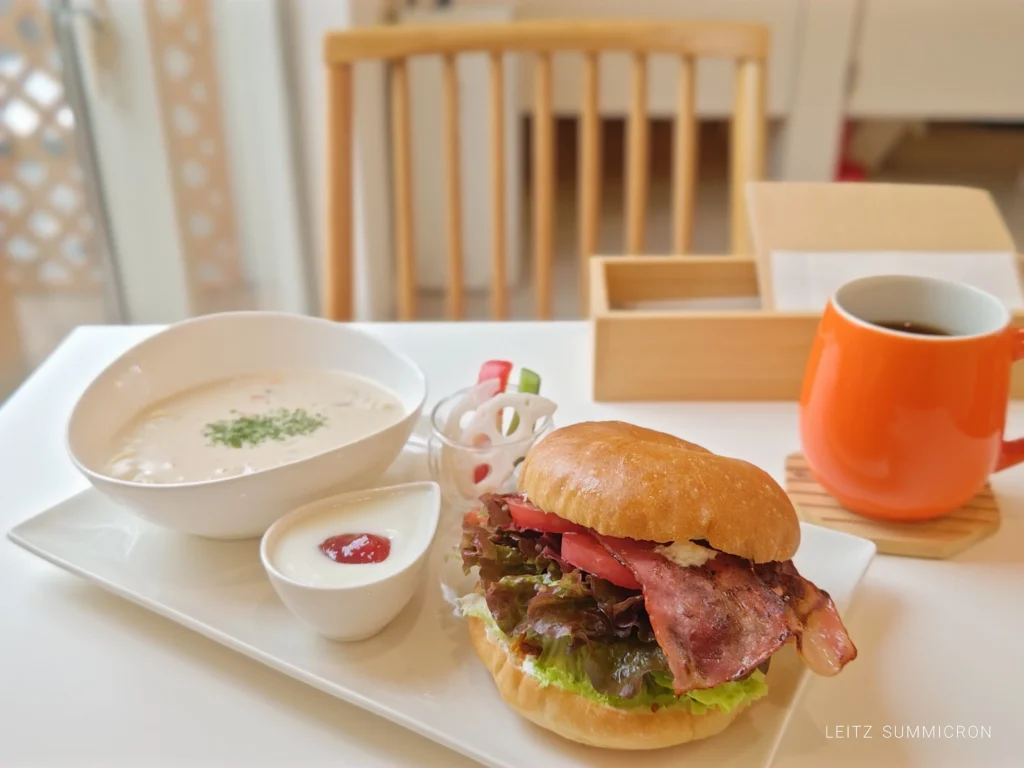 富士宮市【number cafe】スペシャリティコーヒーショップの選べる平日ベーグルプレート!ダヤンテールblog