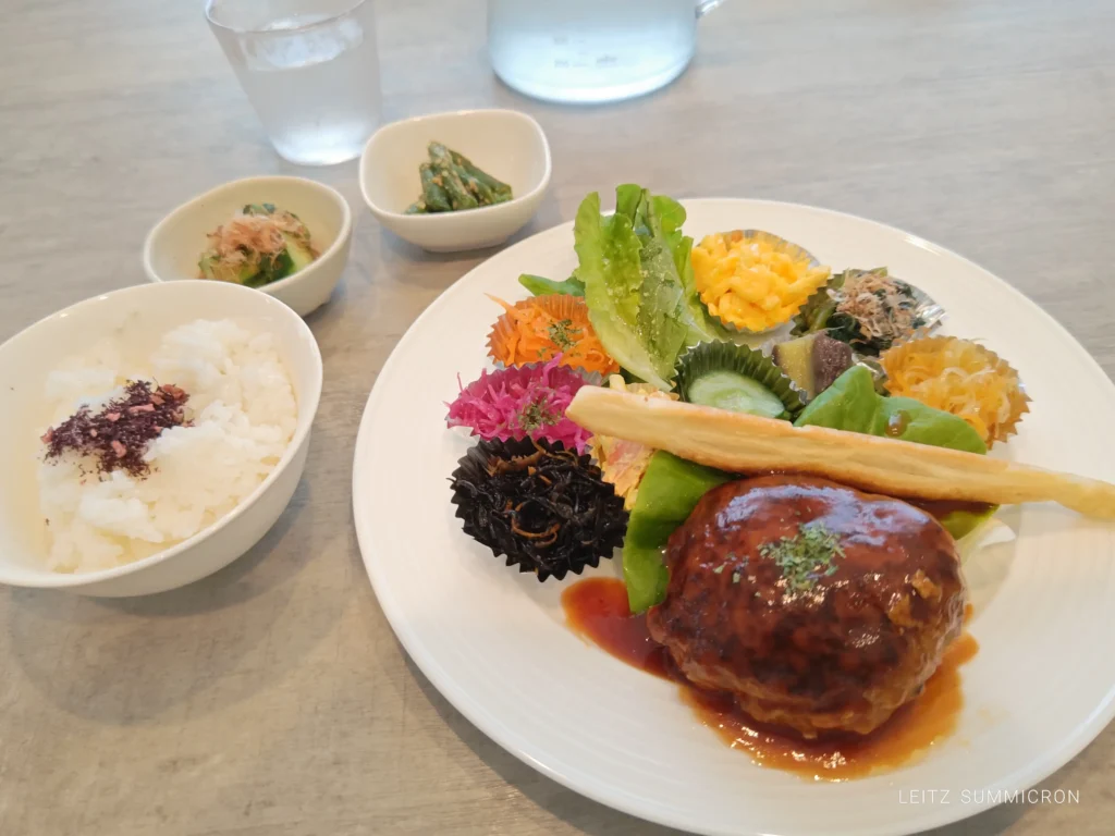 富士宮市【Cafe Olive（オリーブ）】富士宮市立大富士中学校南の住宅地でひっそりと営業する、地域の方に愛されるおうちカフェ風レストランのランチが野菜たっぷり愛情たっぷり！３卓のみの小さなカフェは予約推奨！ダヤンテールblog