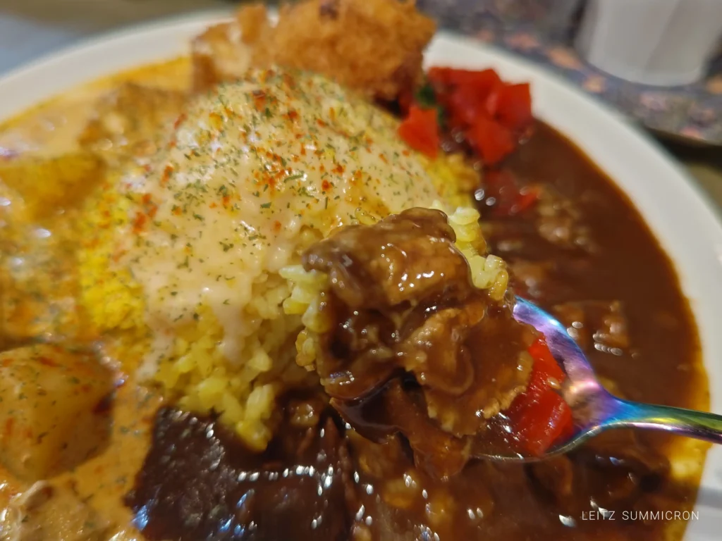 富士宮市【孤高のカレー屋】夜営業割烹居酒屋がランチにのみ提供する究極の黄金富士山カレー!2種あいがけも無料で旨い!安い!満足!がそろい踏み!ダヤンテールblog