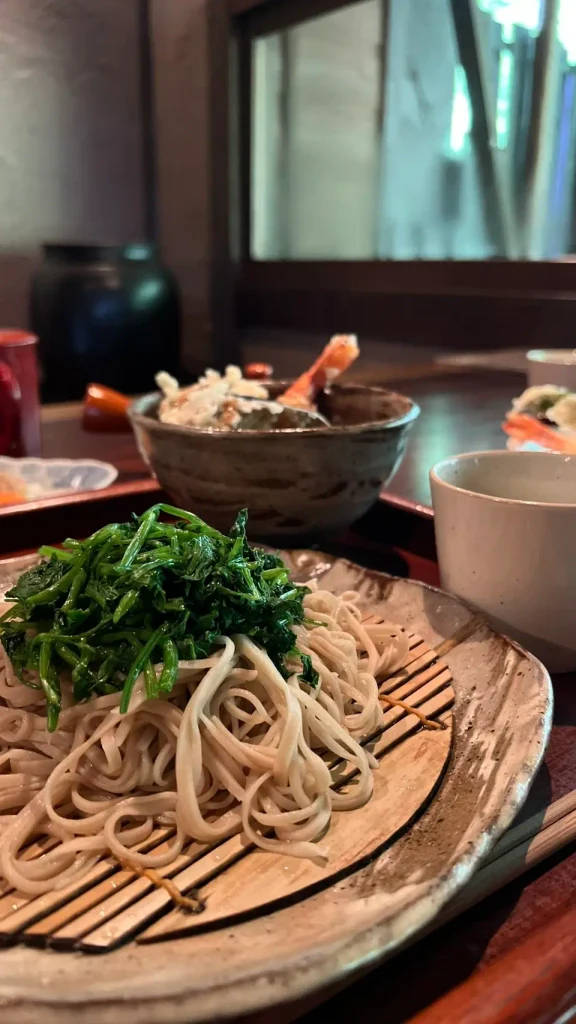 富士宮市【古庵（こあん）】JAZZが流れる凛とした雰囲気の古民家蕎麦店で、温せいろセリ蕎麦とおしるこを！ダヤンテールblog