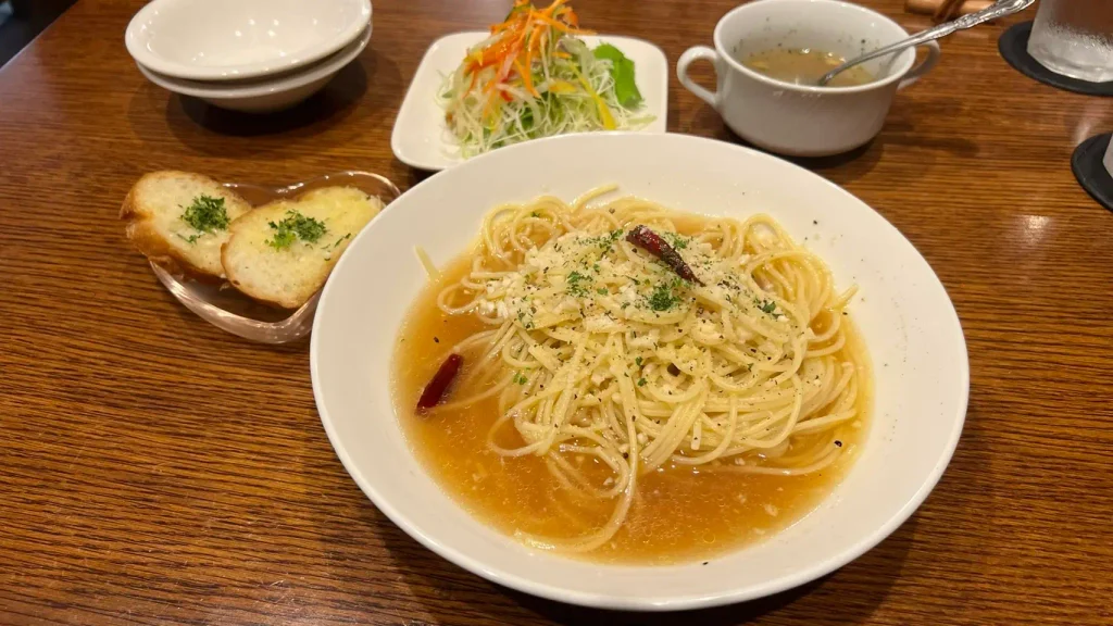 富士宮市【Dining Room7-7(ダイニングルームナナノナナ)】当日午前11時までの予約で利用可な完全予約のイタリアンディナー!サプライズディナーにもホームパーティー風にも使える隠れ家的でフレンドリーな飲食店!ダヤンテールblog