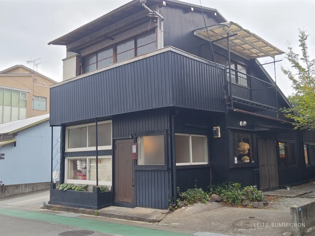 富士宮市【ジジ珈琲店】富士宮浅間大社東側の裏路地沿い佇む古民家リノベーションの小さなカフェが9月26日オープン!ダヤンテールblog