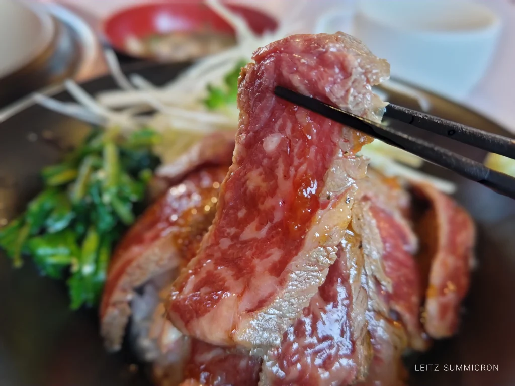 富士宮市【焼肉食堂さくら】新オーナーで一新した焼肉食堂のランチ!10:30から食べられリブロースステーキ丼と豚汁が絶品でした!良く焼きもお願いできるよ!ダヤンテールblog
