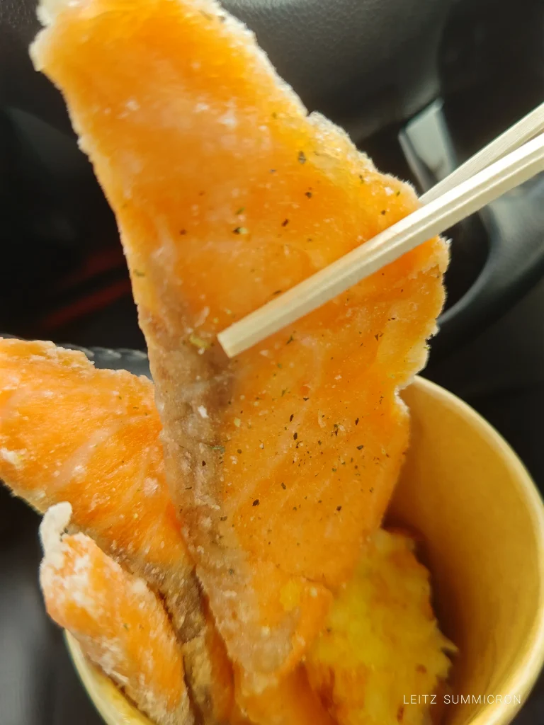 富士宮市【白糸滝トラウトカフェ】要予約カフェ！自社養鱒の巨大ニジマスをベストな状態でカフェランチで『お刺身定食』に！ダヤンテールblog